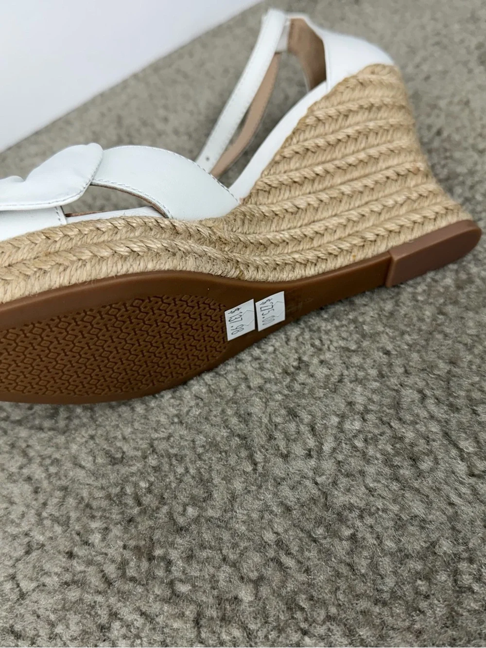 Tory Burch White Knotted Espadrille Wedge Sandals with Gold Logo - Picture 7 of 9